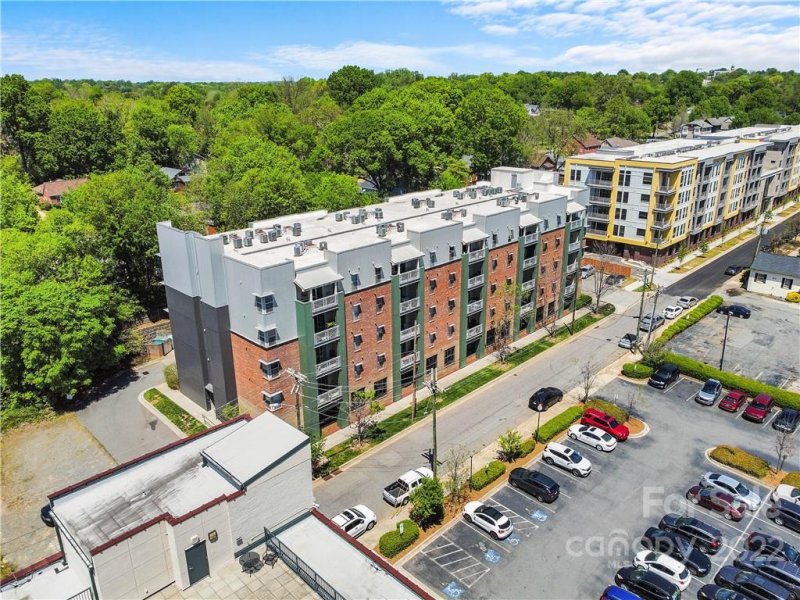 Property image 5 at 630 Calvert Street, Charlotte, NC 28208