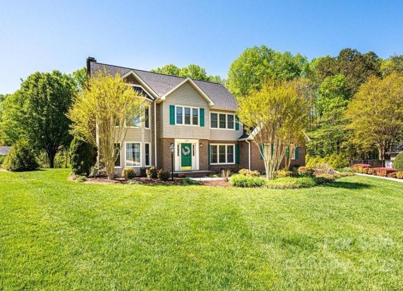 Property image 3 at 400 5th Avenue, Conover, NC 28613