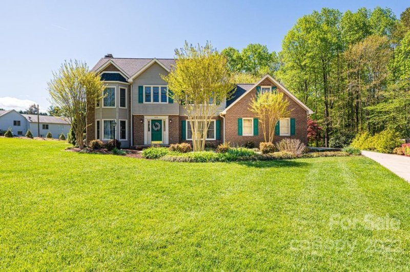 Property image 4 at 400 5th Avenue, Conover, NC 28613