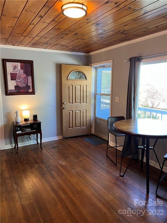 Property image 3 at 515 Halsbury Avenue, Hendersonville, NC 28791