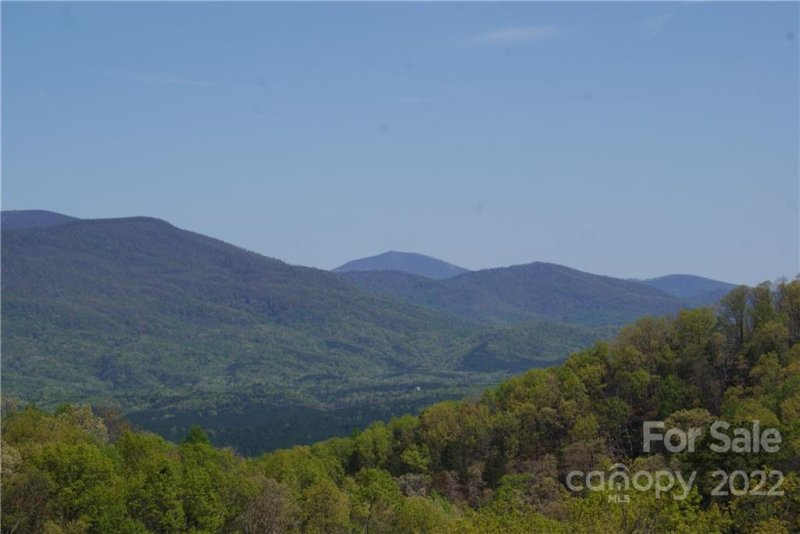 Property image 2 at 13 Gamelands Trail, Saluda, NC 28773