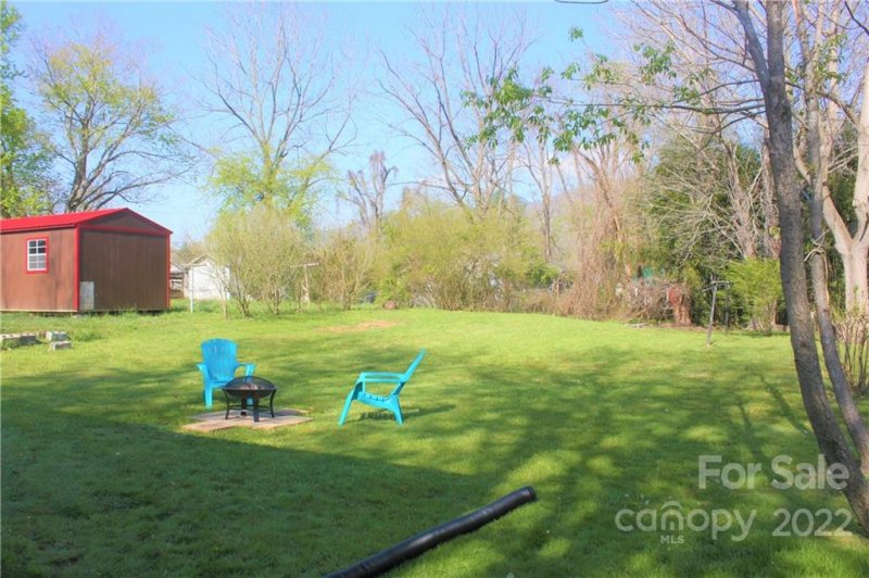 Property image 3 at 275 Westwood Circle, Waynesville, NC 28786