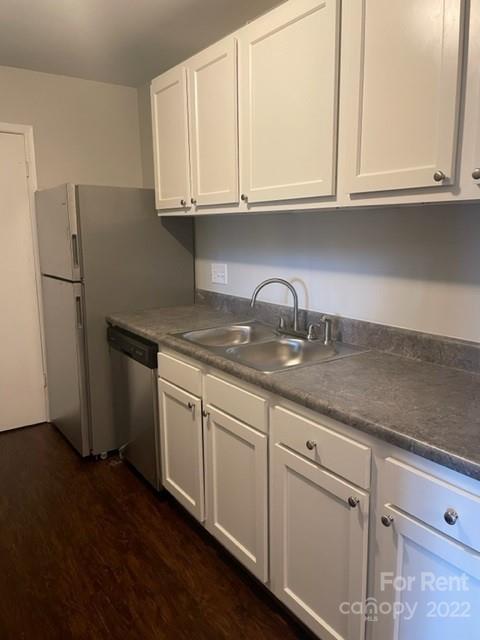 Property image 2 at 4906 Sardis Road, Charlotte, NC 28270