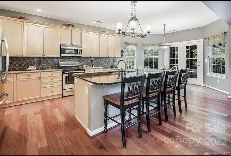 Property image 4 at 8353 Bampton Drive, Concord, NC 28027