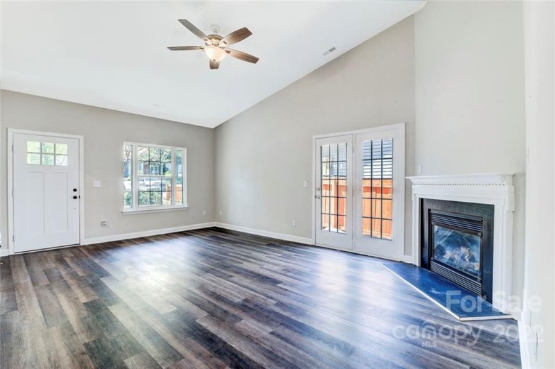 Property image 4 at 5136 Rosemede Drive, Charlotte, NC 28227