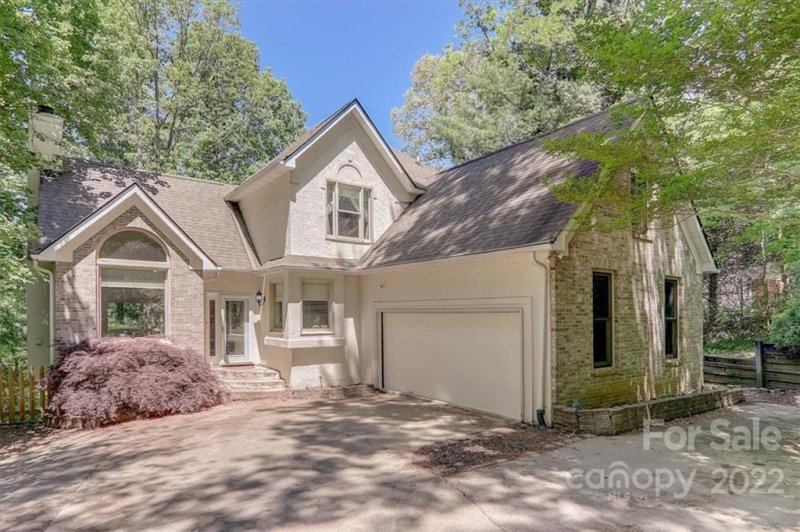 Property image 5 at 733 Zelda Court, Hendersonville, NC 28792