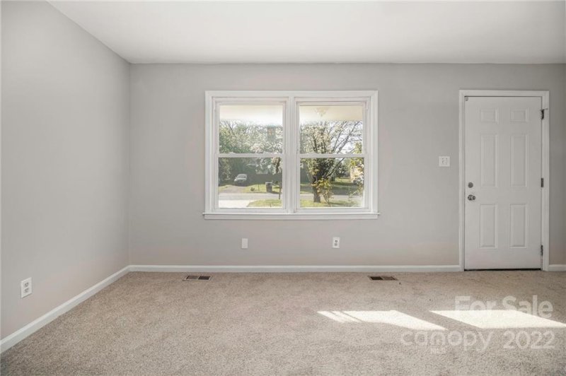 Property image 2 at 4743 Kenmont Drive, Charlotte, NC 28269