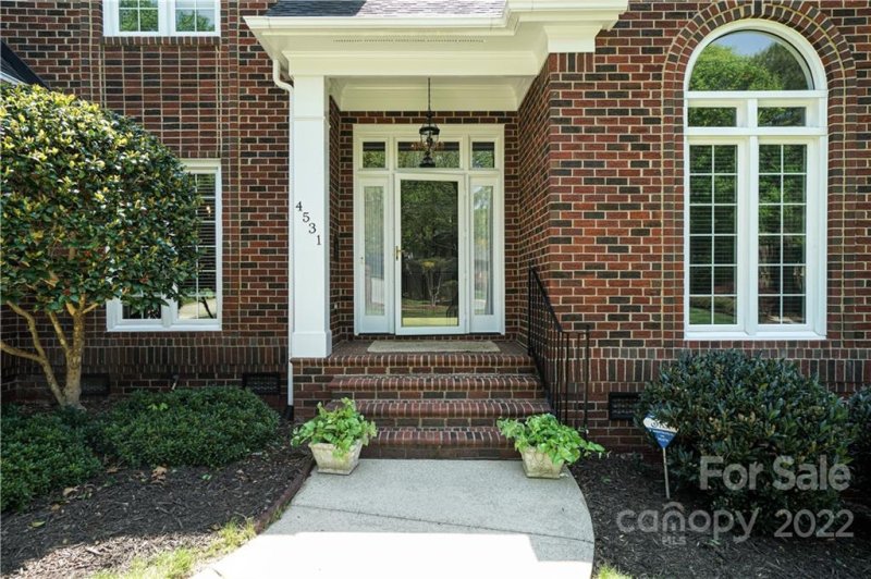 Property image 2 at 4531 Rosecliff Drive, Charlotte, NC 28277