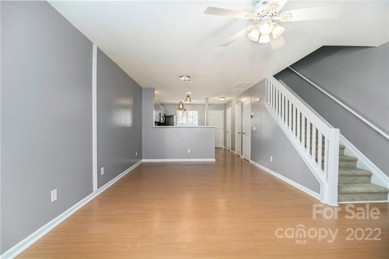 Property image 2 at 3026 Caldwell Ridge Parkway, Charlotte, NC 28213