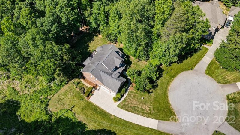 Property image 2 at 861 Savile Lane, Fort Mill, SC 29708
