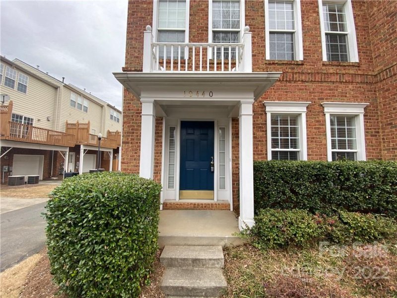 Property image 2 at 10440 Winslet Drive, Charlotte, NC 28277