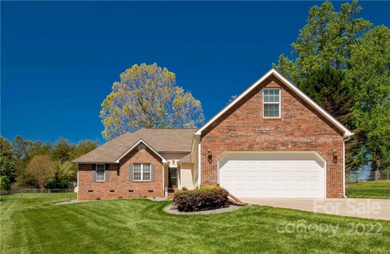 513 Peaceful Creek Drive