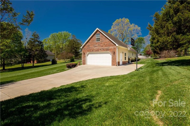 Property image 3 at 513 Peaceful Creek Drive, York, SC 29745