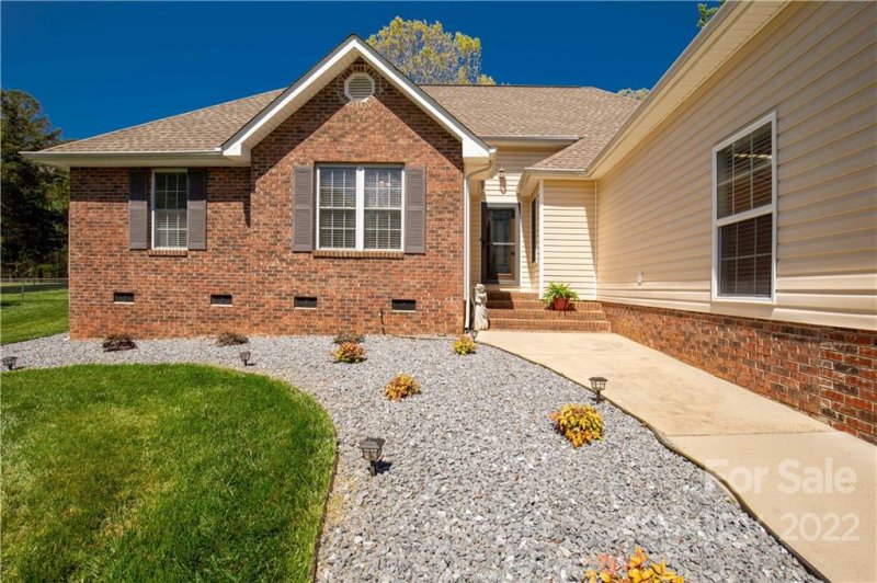 Property image 4 at 513 Peaceful Creek Drive, York, SC 29745