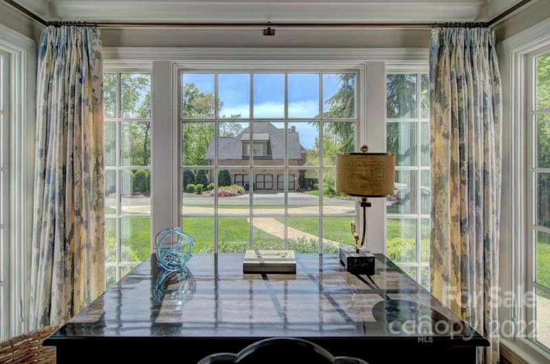 Property image 4 at 266 Canterbury Road, Charlotte, NC 28211