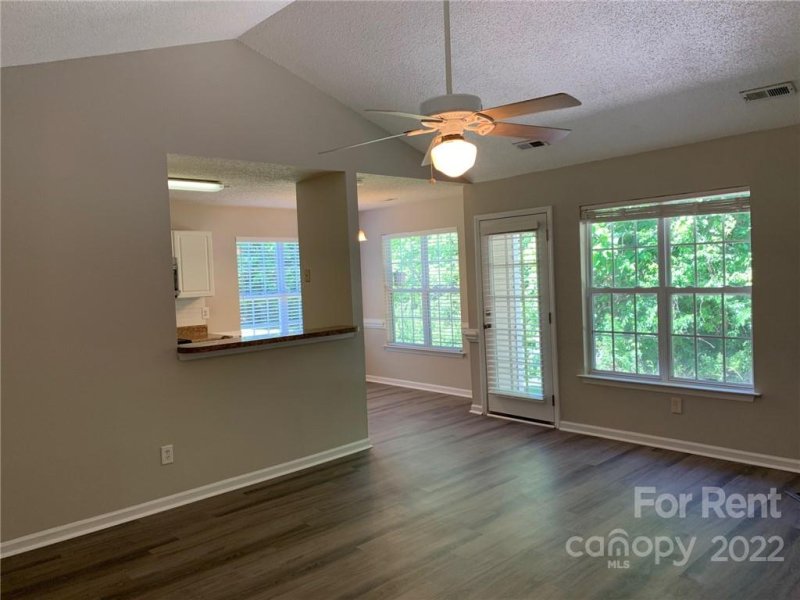 Property image 5 at 8712 Clifton Meadow Drive, Matthews, NC 28105