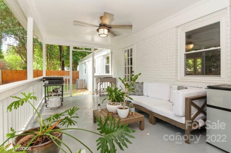 Property image 3 at 1522 Medford Drive, Charlotte, NC 28205