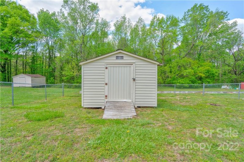 Property image 4 at 5018 Pecan Drive, Shelby, NC 28152