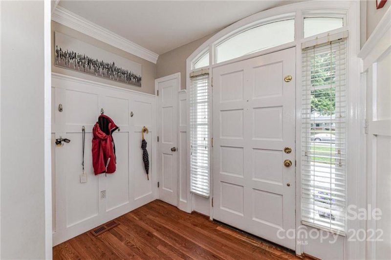 Property image 3 at 1022 Churchill Road, Davidson, NC 28036