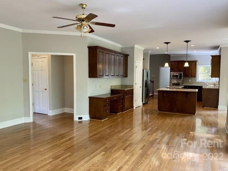 Property image 4 at 3407 Lence Court, Charlotte, NC 28269