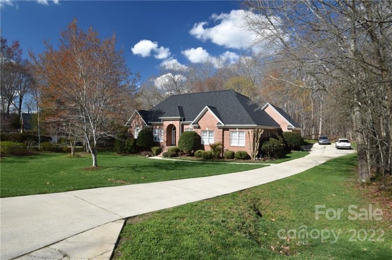 Property image 2 at 2109 Sandy Pond Lane, Waxhaw, NC 28173