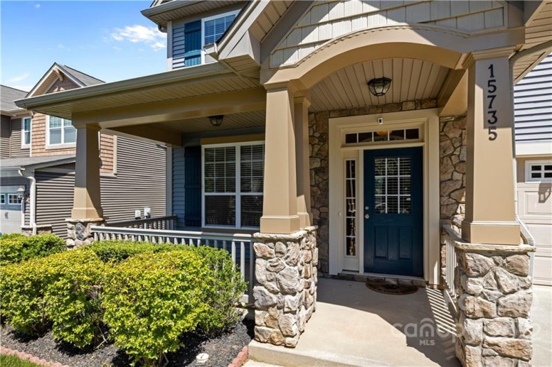 Property image 4 at 15735 Homecoming Way, Charlotte, NC 28278