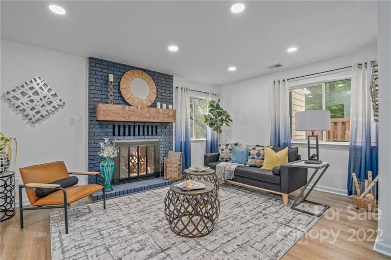 Property image 2 at 9011 Mcalpine Cove Court, Charlotte, NC 28270