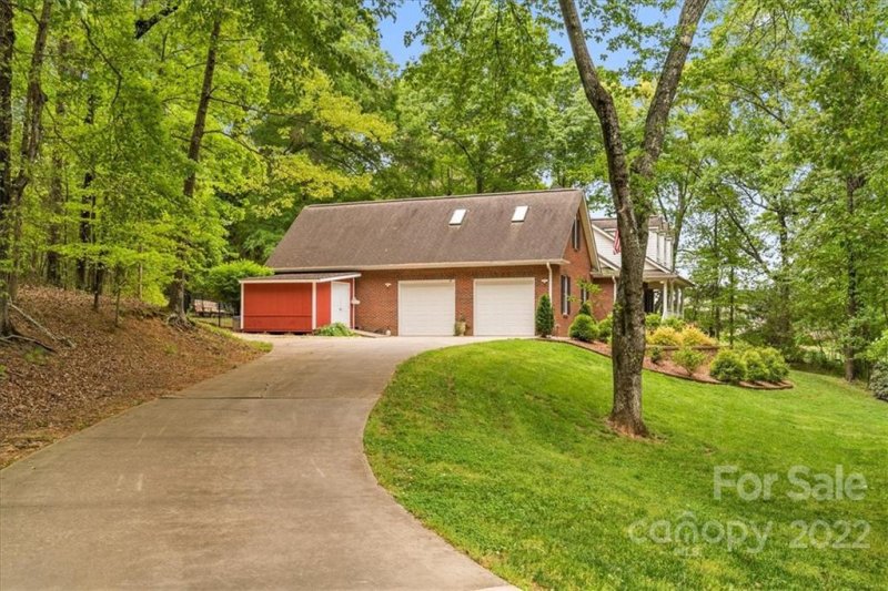 Property image 5 at 129 Oak Point Drive, Cherryville, NC 28021