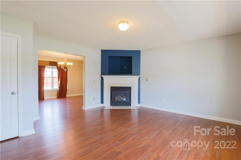 Property image 2 at 1423 Key Ridge Court, Charlotte, NC 28216