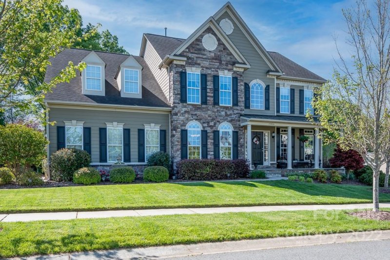 Property image 2 at 15026 Skypark Drive, Huntersville, NC 28078