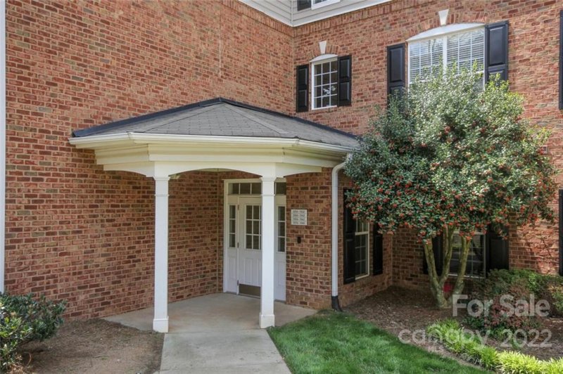 Property image 3 at 3114 Margellina Drive, Charlotte, NC 28210