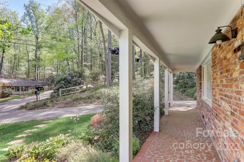 Property image 3 at 318 Woodland Trail, Laurel Park, NC 28739