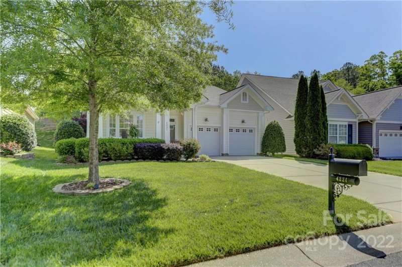 Property image 4 at 4221 Sourwood Court, Indian Land, SC 29707