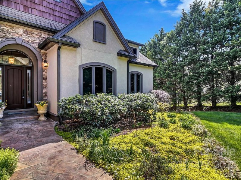 Property image 4 at 642 Vista Falls Road, Mills River, NC 28759