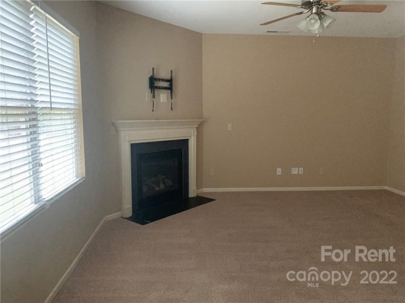 Property image 4 at 211 Makayla Court, Fort Mill, SC 29715