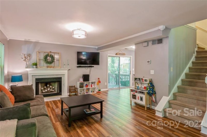 Property image 2 at 3707 Peakwood Court, Charlotte, NC 28269