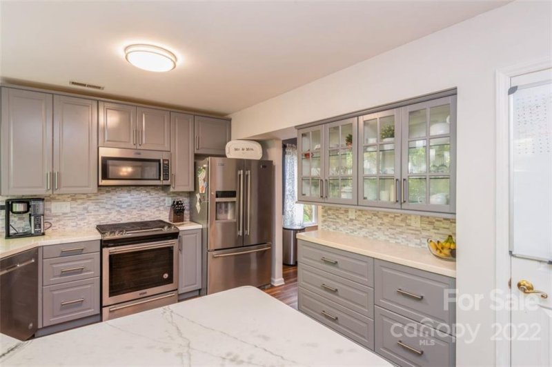 Property image 5 at 3707 Peakwood Court, Charlotte, NC 28269