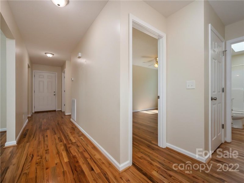 Property image 5 at 212 Allen Paul Drive, Hendersonville, NC 28791