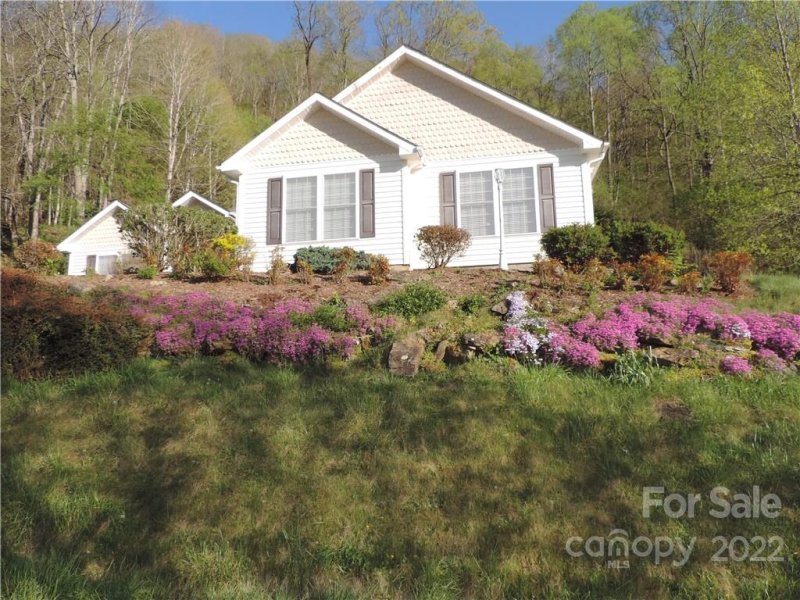 Property image 2 at 144 Tanner Trail, Waynesville, NC 28785