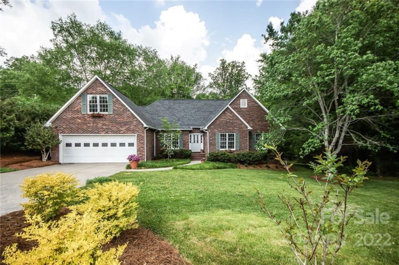 Property image 2 at 168 Cottontail Lane, Concord, NC 28025