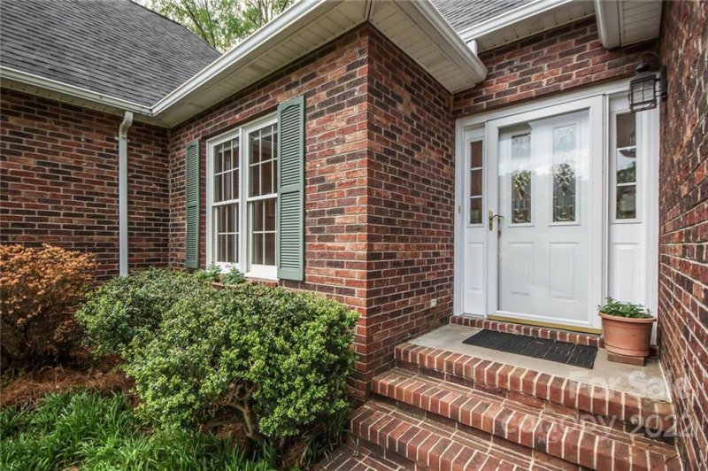 Property image 3 at 168 Cottontail Lane, Concord, NC 28025