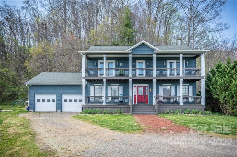 1231 Grandeur Heights