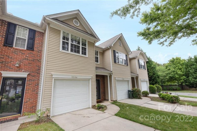 Property image 2 at 7784 Abigail Glen Drive, Charlotte, NC 28212