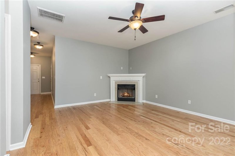 Property image 5 at 7784 Abigail Glen Drive, Charlotte, NC 28212