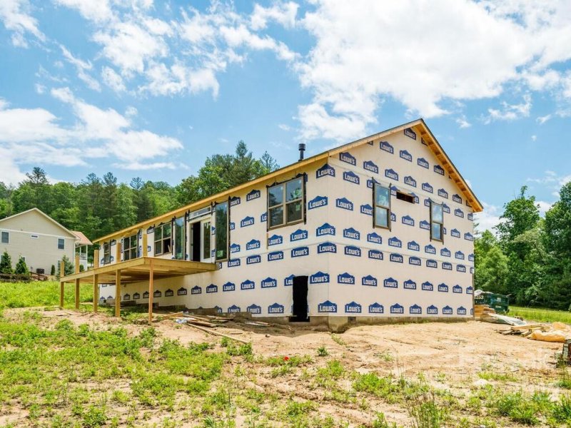 Property image 4 at 159 Crystal Heights Drive, Hendersonville, NC 28739