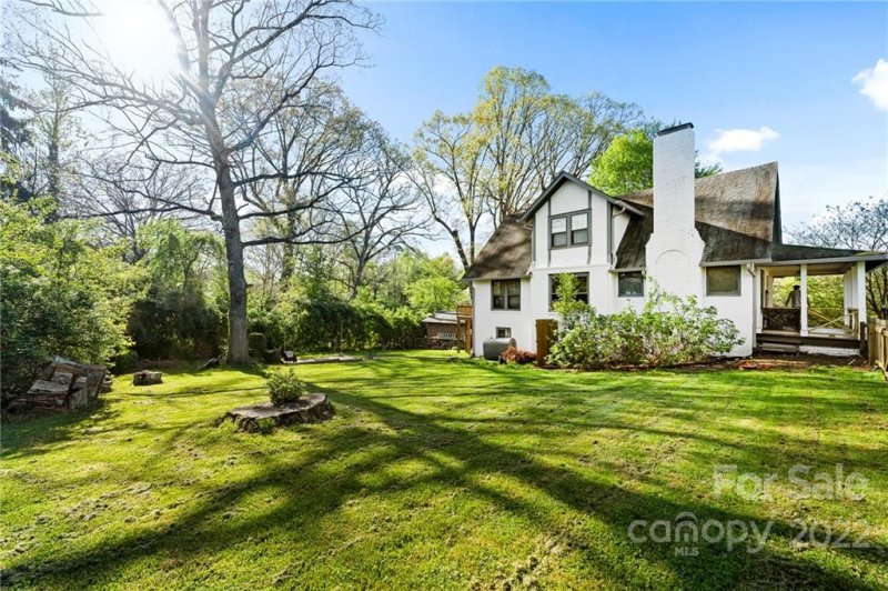 Property image 4 at 12 Broadview Avenue, Asheville, NC 28803