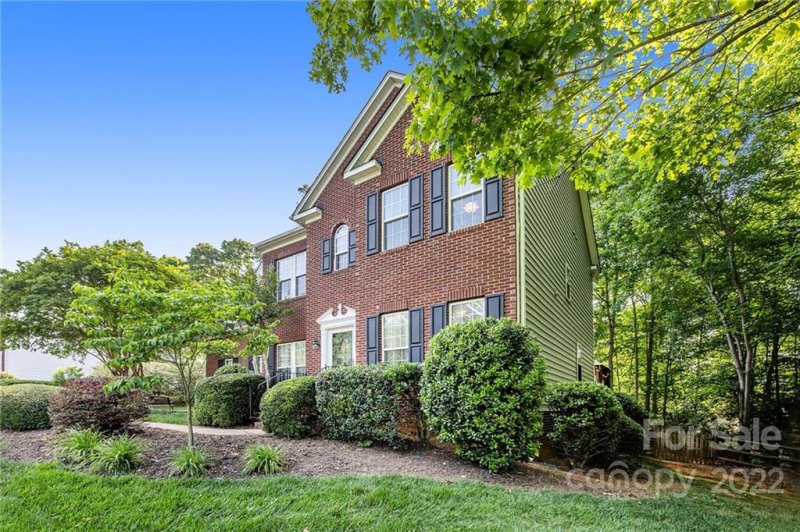 Property image 3 at 1013 Muirfield Drive, Mooresville, NC 28115