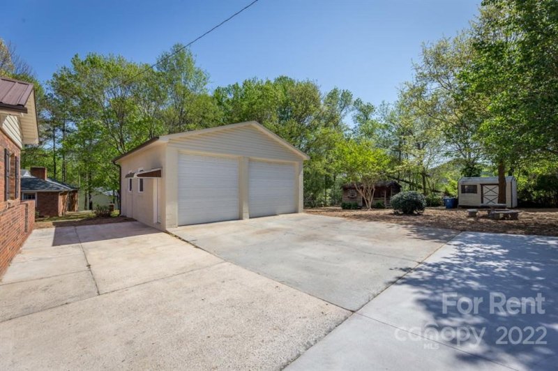 Property image 3 at 103 Ashbrook Road, Salisbury, NC 28147