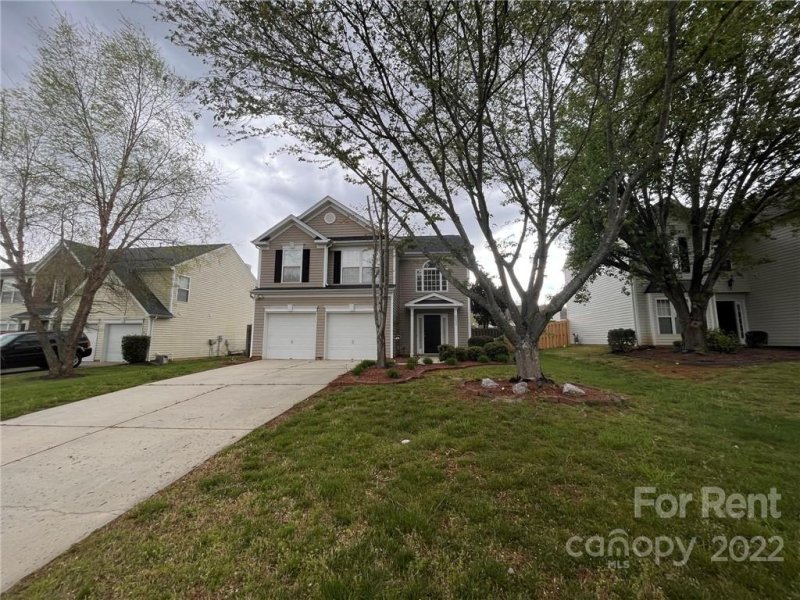 Property image 2 at 9935 Gray Dove Court, Charlotte, NC 28216