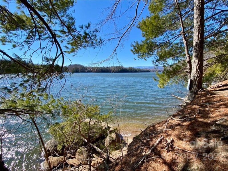 117 Crest View Drive